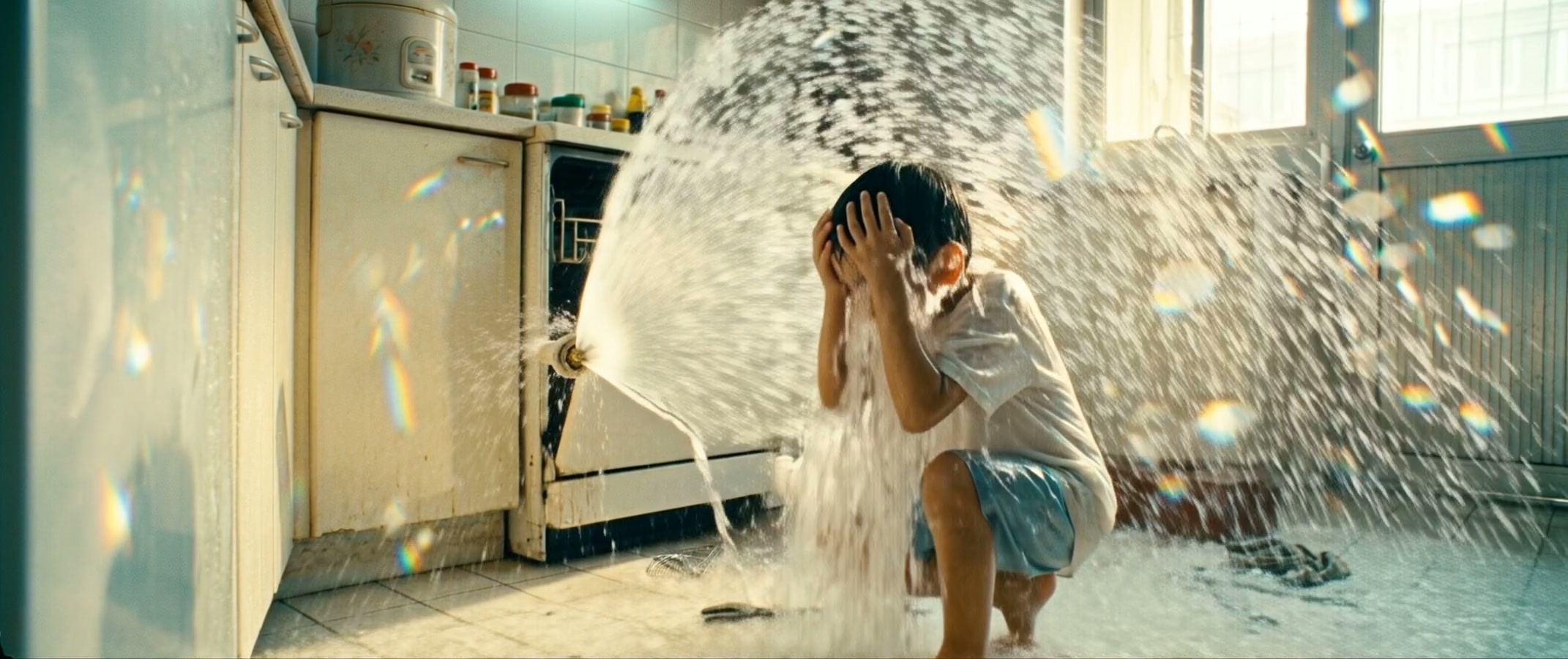 Motion — Water burst animated